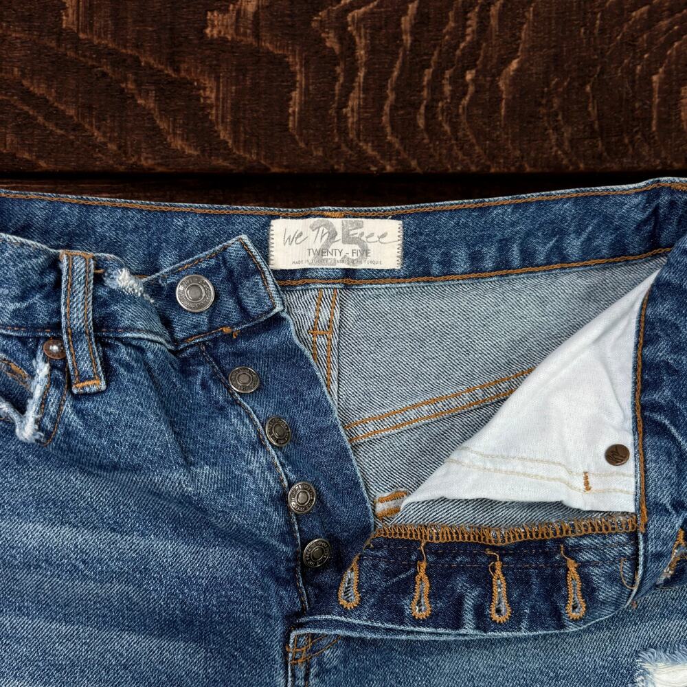 Free People We the Free High Waist Distressed Frayed Denim Cutoff Shorts Size 25 - Picture 4 of 8
